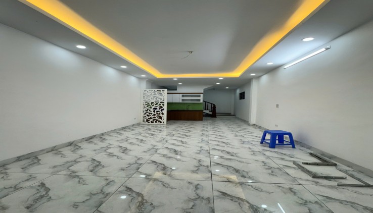 Cho thuê nhà ngõ 55 Thanh Lân 5 tầng, 32m2, 3 ngủ, 4 vệ sinh, 10 triệu